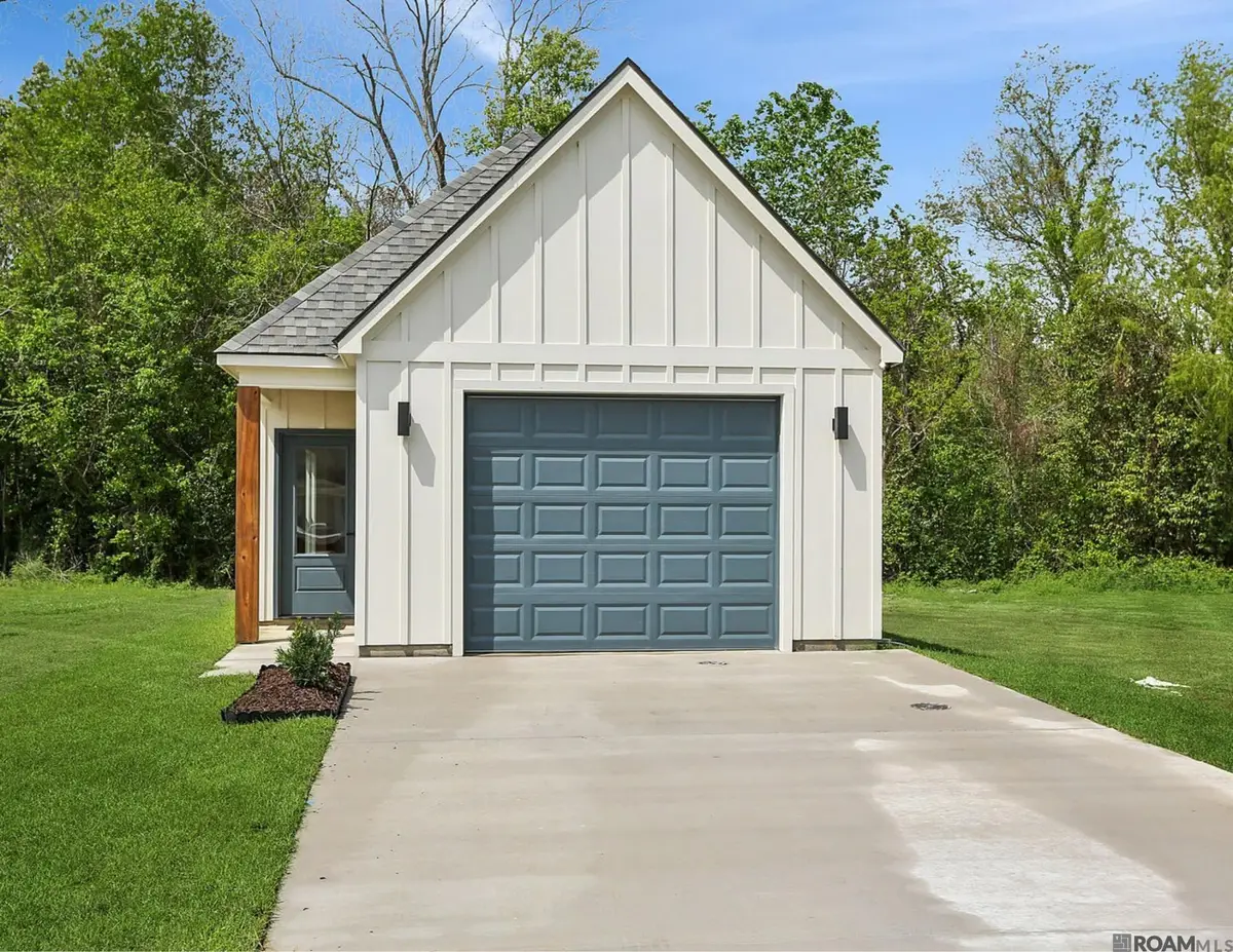 728 S Audubon Place Ave, Gonzales, LA 70737 - #1
