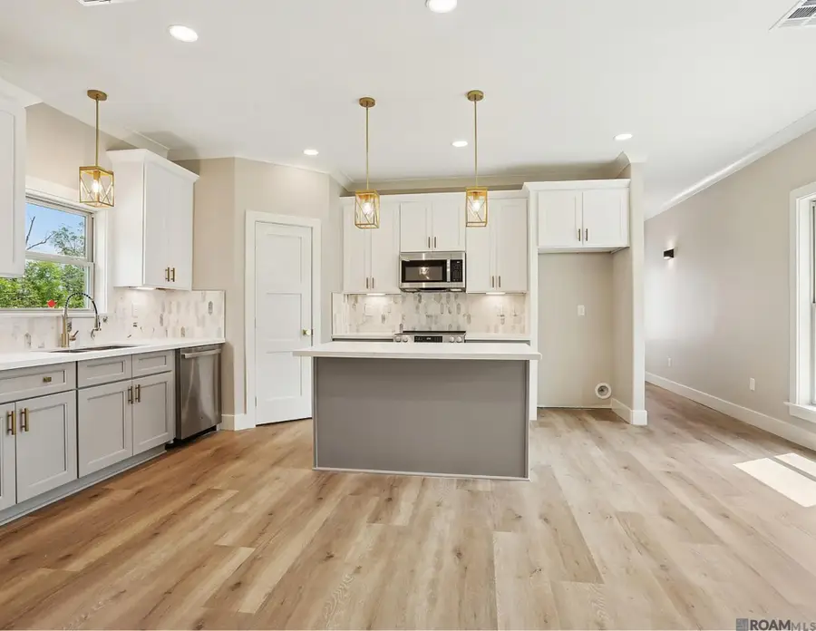 728 S Audubon Place Ave, Gonzales, LA 70737 - #2