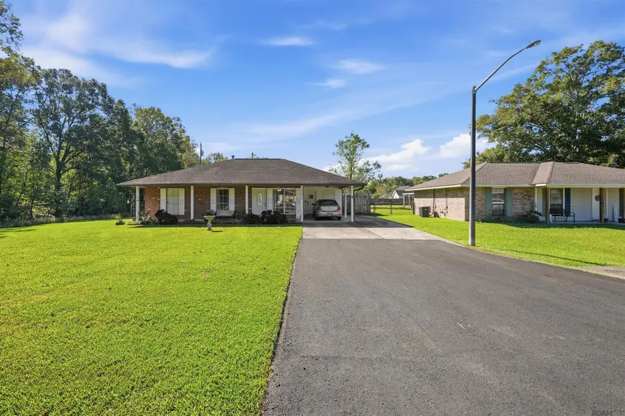 12976 N Oak Tree Dr, Baton Rouge, LA 70818 - #2