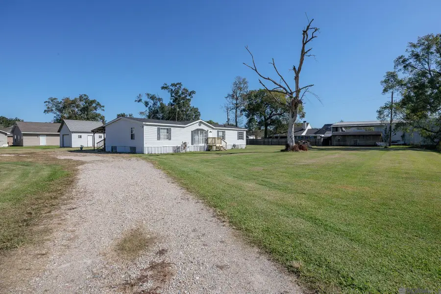 41260 Courtney Dr, Gonzales, LA 70737 - #2