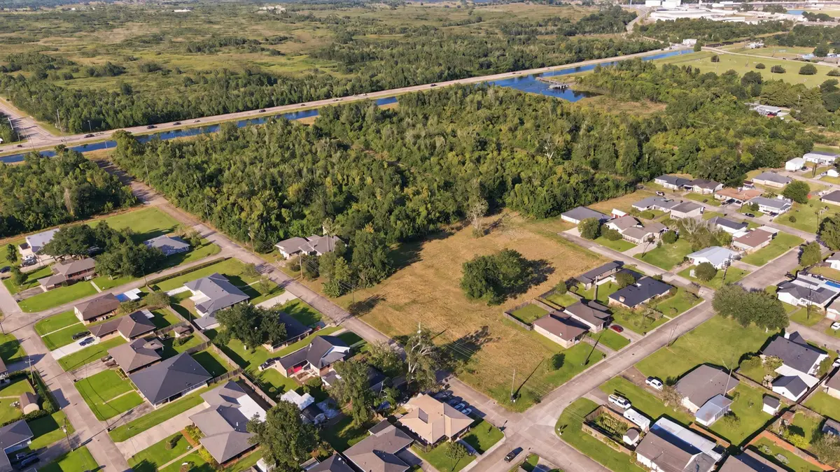 0 Central Ave, Houma, LA 70364 - #1