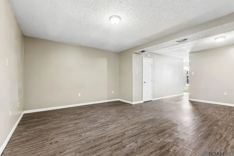 1726 Mast Dr, Baton Rouge, LA 70820 - #3