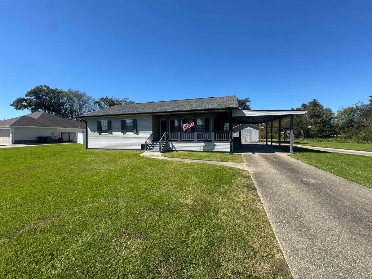 305 Maxine Boulevard, Houma, LA 70364 - #1