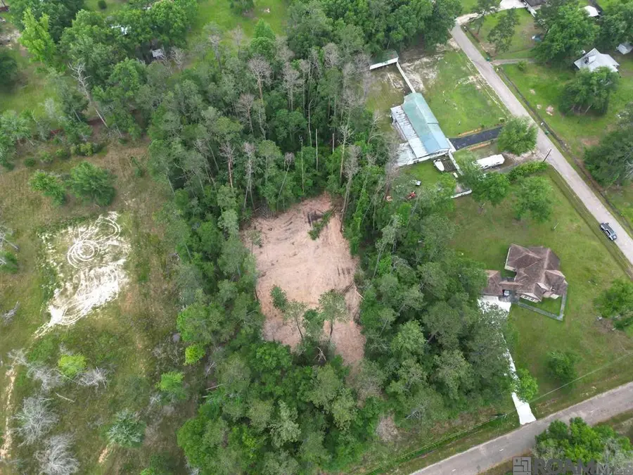 10475 Kellie Dr, Hammond, LA 70401 - #2