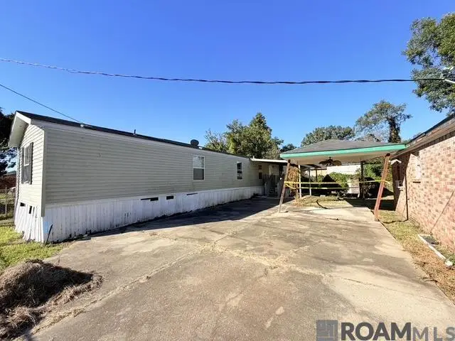 901 S George Ave, Gonzales, LA 70737 - #1