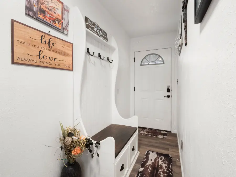 674 Stanley Hebert Rd, Merryville, LA 70653 - Image #3