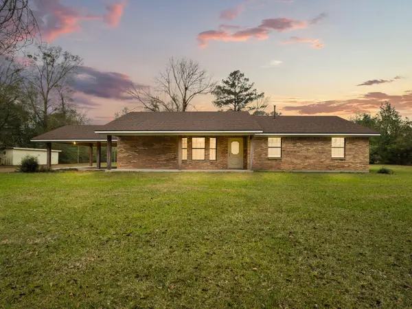 129 Burnett Gardens Rd, DeRidder, LA 70634