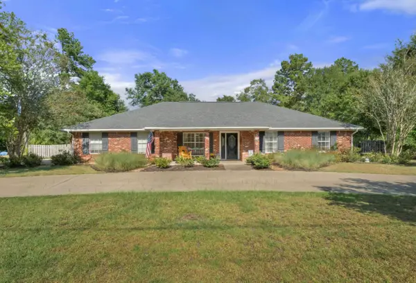 898 Charleston Pl, DeRidder, LA 70634