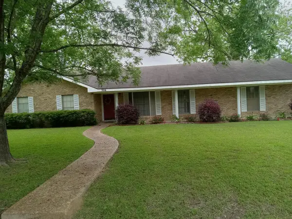 306 Nolen, DeRidder, LA 70634