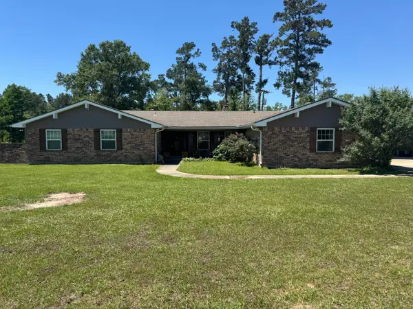 1705 Lakeview, DeRidder, LA 70634