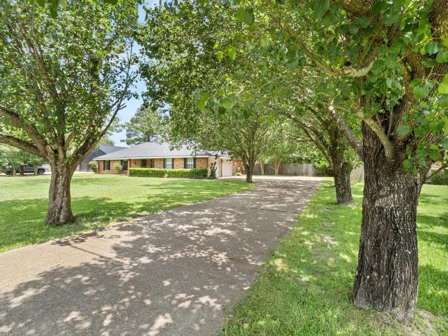 1616 Charleston, Deridder, LA 70634 - #2