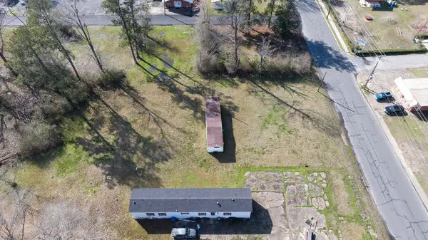 Nona St, Leesville, LA 71446