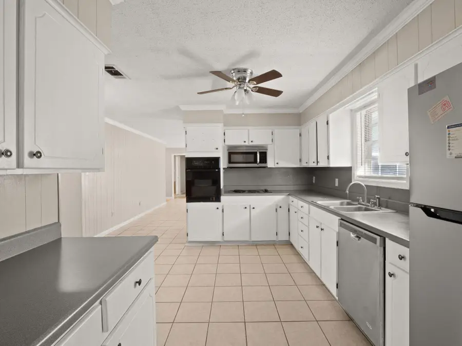 313 Ridge Row, Pineville, LA 71360 - #3