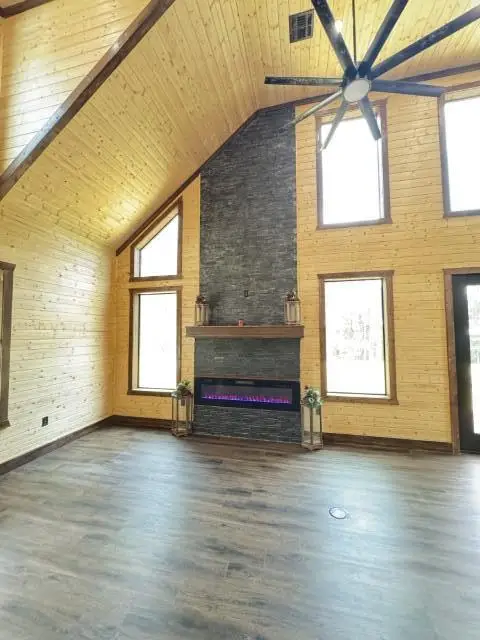 137 J A C Dr, Leesville, LA 71446 - #3