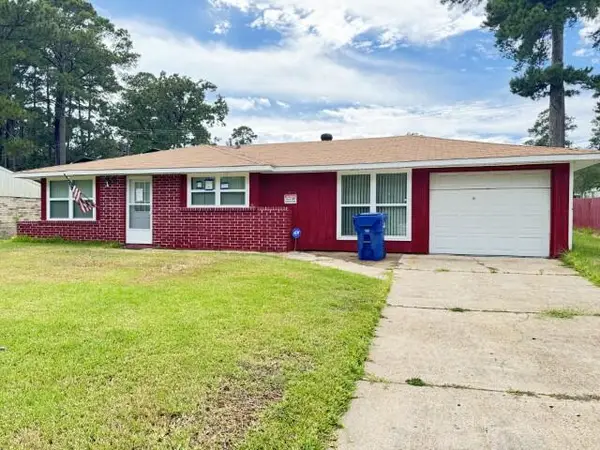 1912 Allison, Leesville, LA 71446
