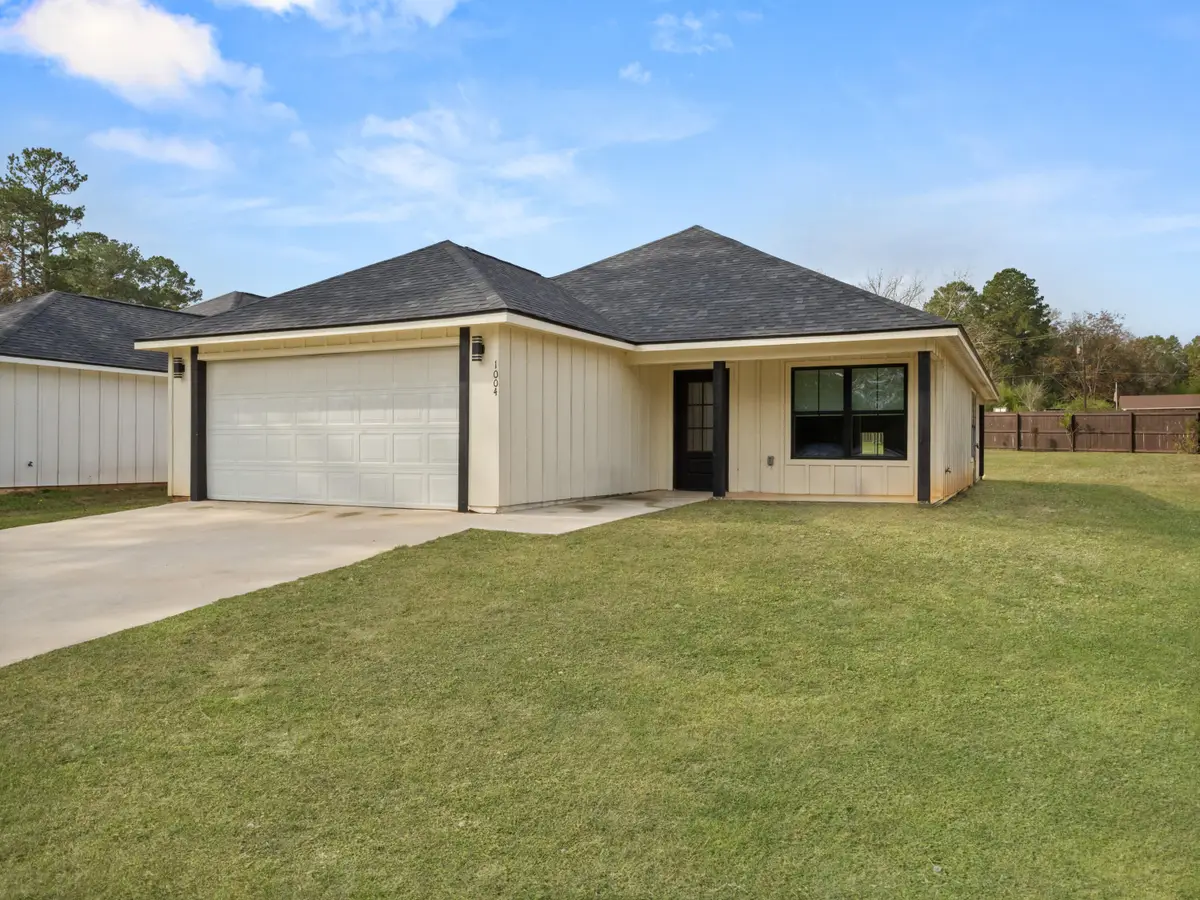 1004 S 9th. St., Leesville, LA 71446 - Image #1