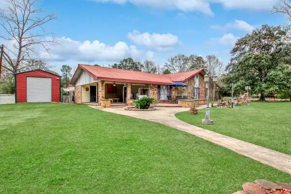 1603 W Hawthorne Rd, Leesville, LA 71446