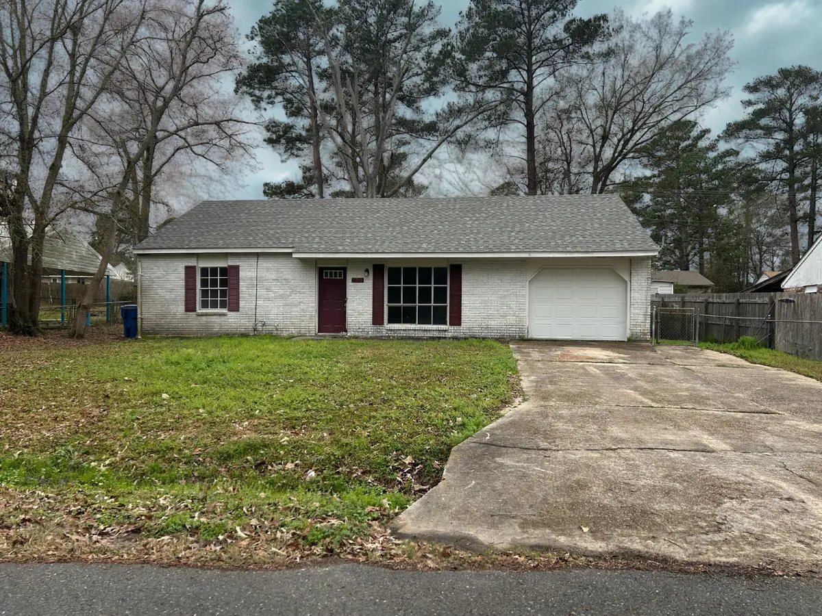 2010 Allison St, Leesville, LA 71446 - Image #1