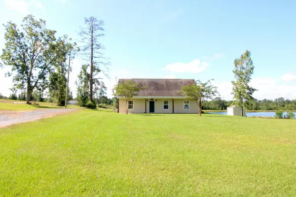 270 Dogwood Ln, Simpson, LA 71474