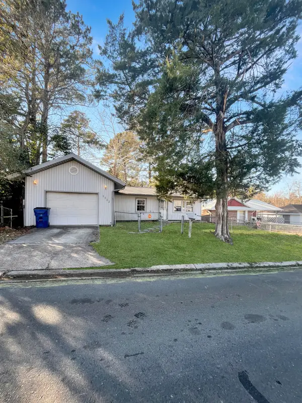 1122 Anderson Dr, Leesville, LA 71446