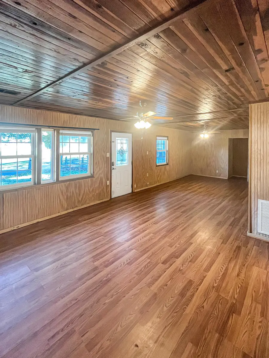 1122 Anderson Dr, Leesville, LA 71446 - Image #3