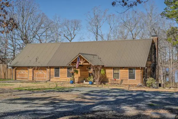 192 Hood, Florien, LA 71429