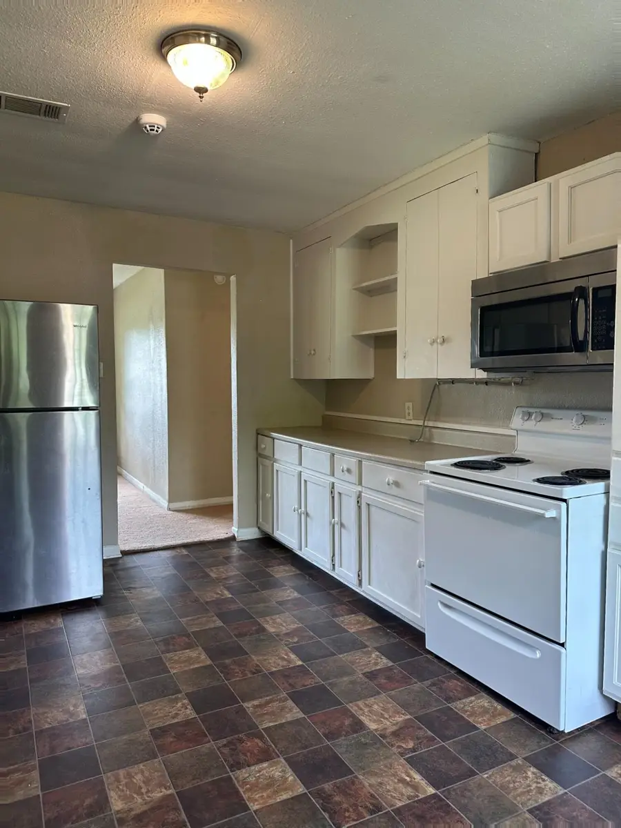 2100 Merritt, Leesville, LA 71446 - #2