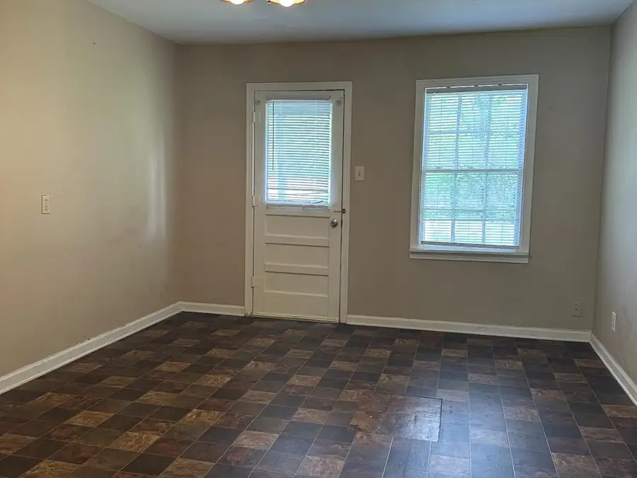 2100 Merritt, Leesville, LA 71446 - #3