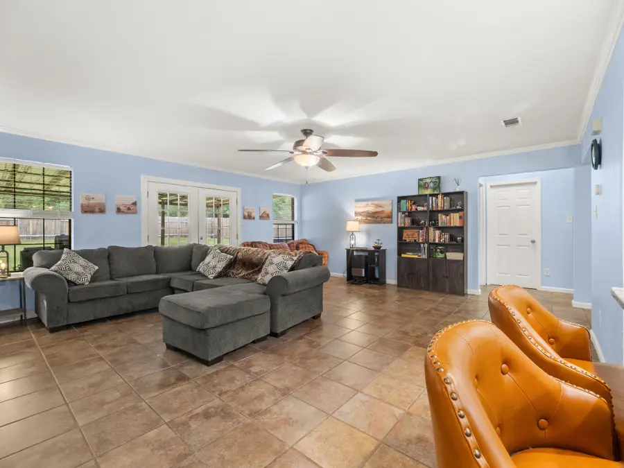 1110 Nicholas, New Llano, LA 71461 - #2
