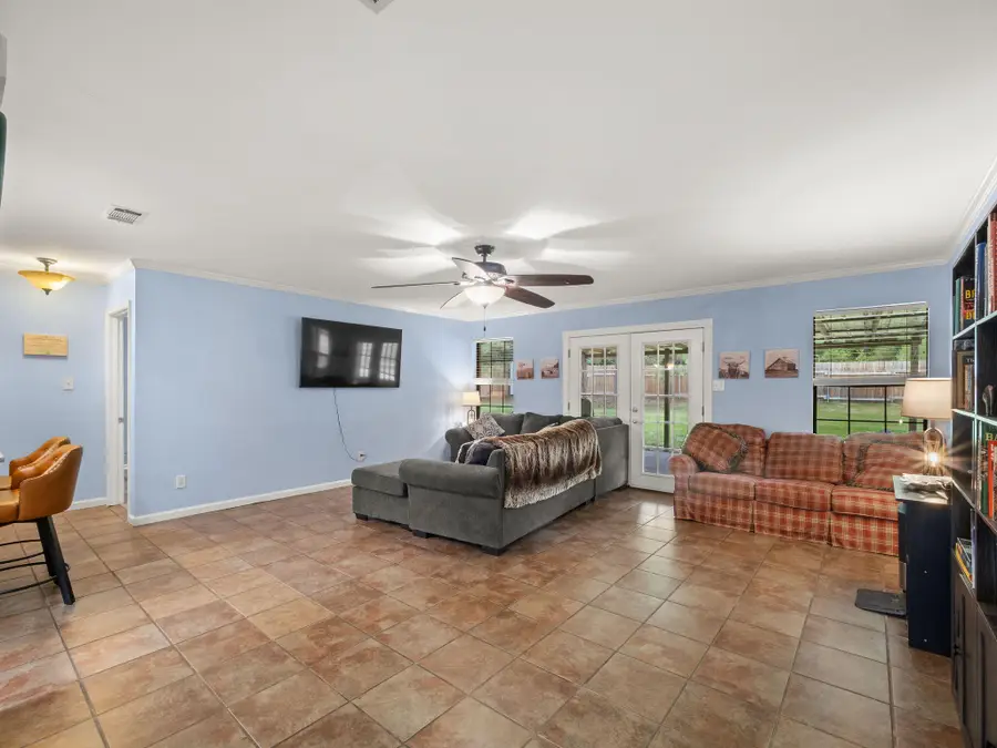 1110 Nicholas, New Llano, LA 71461 - #3