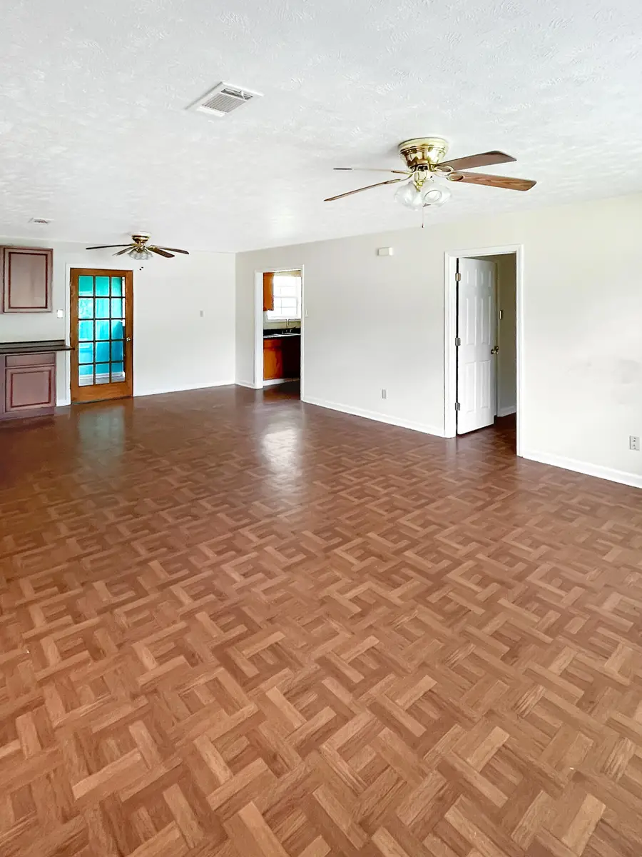 1604 Allison, Leesville, LA 71446 - #2