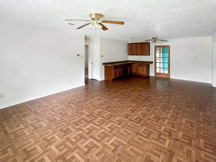 1604 Allison, Leesville, LA 71446 - #3