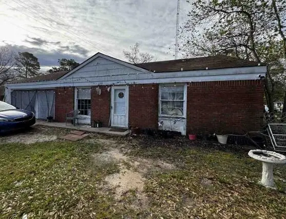 1100 Aaron St, Leesville, LA 71446