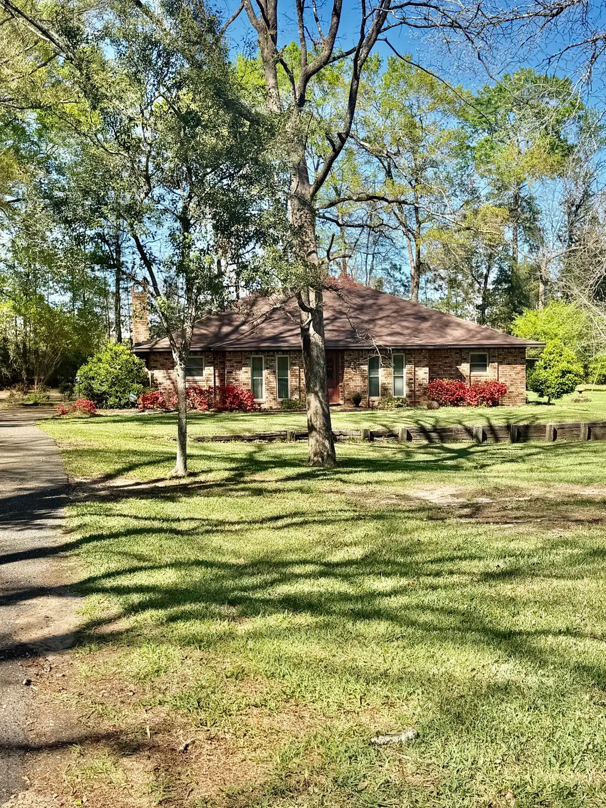 139 Ross, Anacoco, LA 71403 - #1