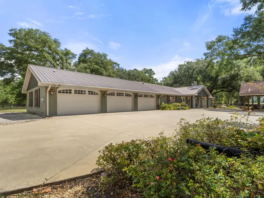 364 Morrow Bridge Rd, Dry Creek, LA 70637 - Image #3