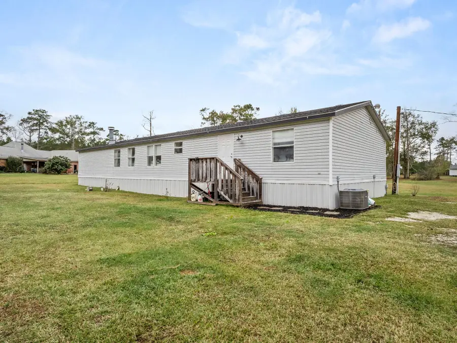 135 Frank Cole Rd, Longville, LA 70652 - Image #2