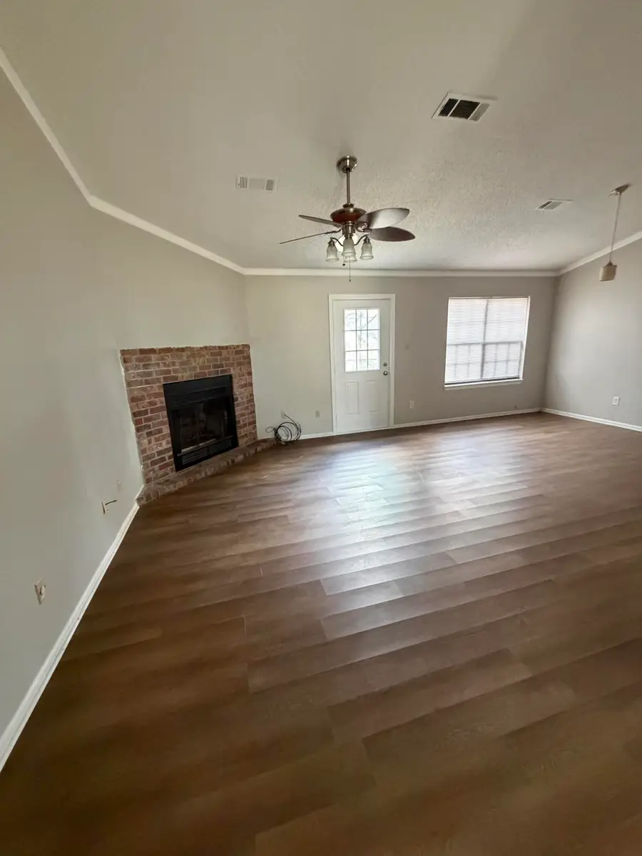 1609 Armour Dr, Leesville, LA 71446 - Image #3