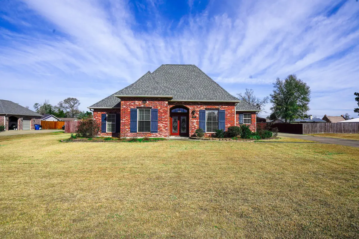 1908 Chardonnay Dr, Lake Charles, LA 70611 - #1