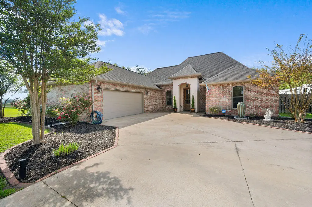 129 Landry Dr, Ragley, LA 70657 - #1