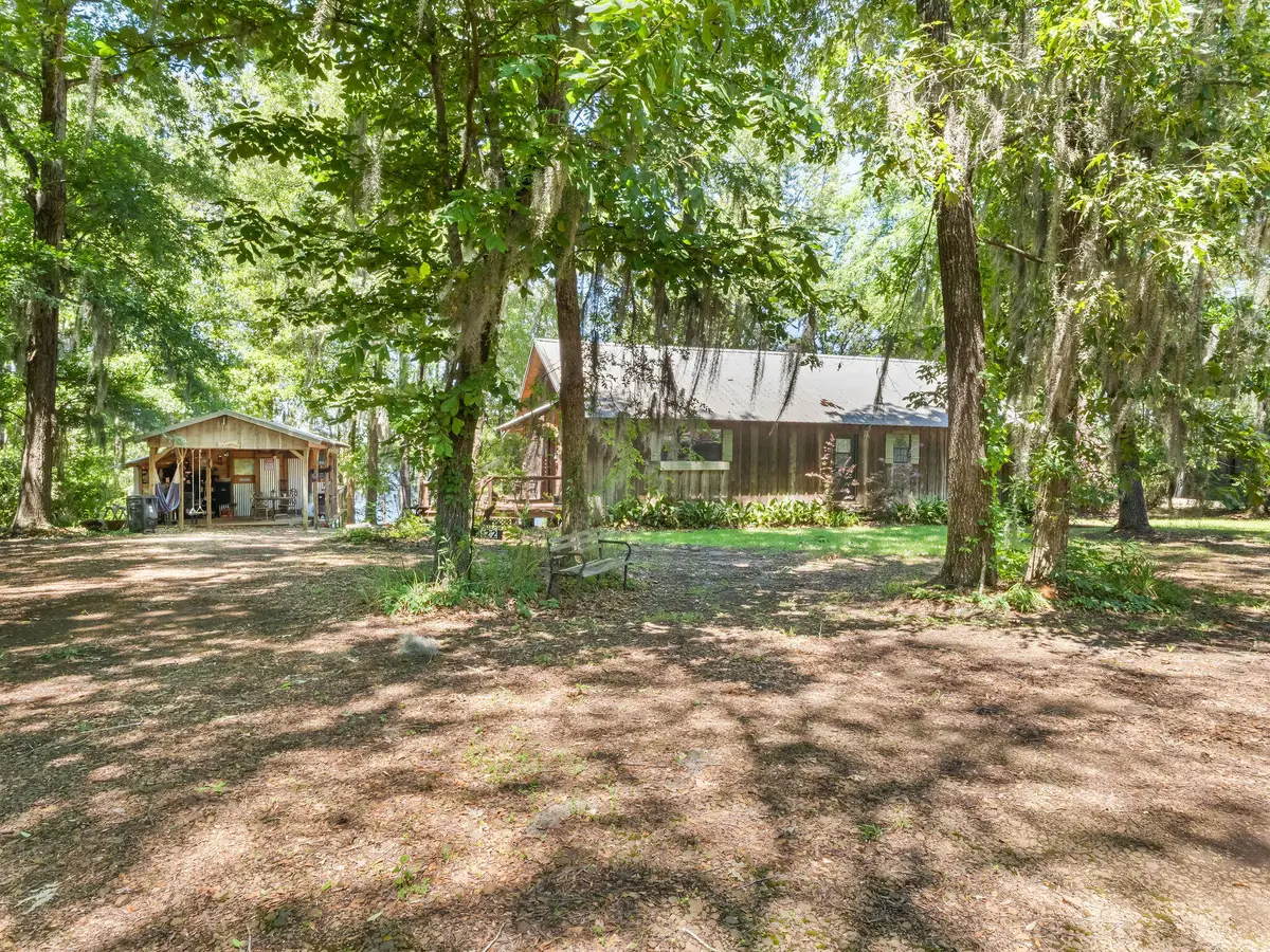 122 Old Levee Rd, Montgomery, LA 71454 - #1