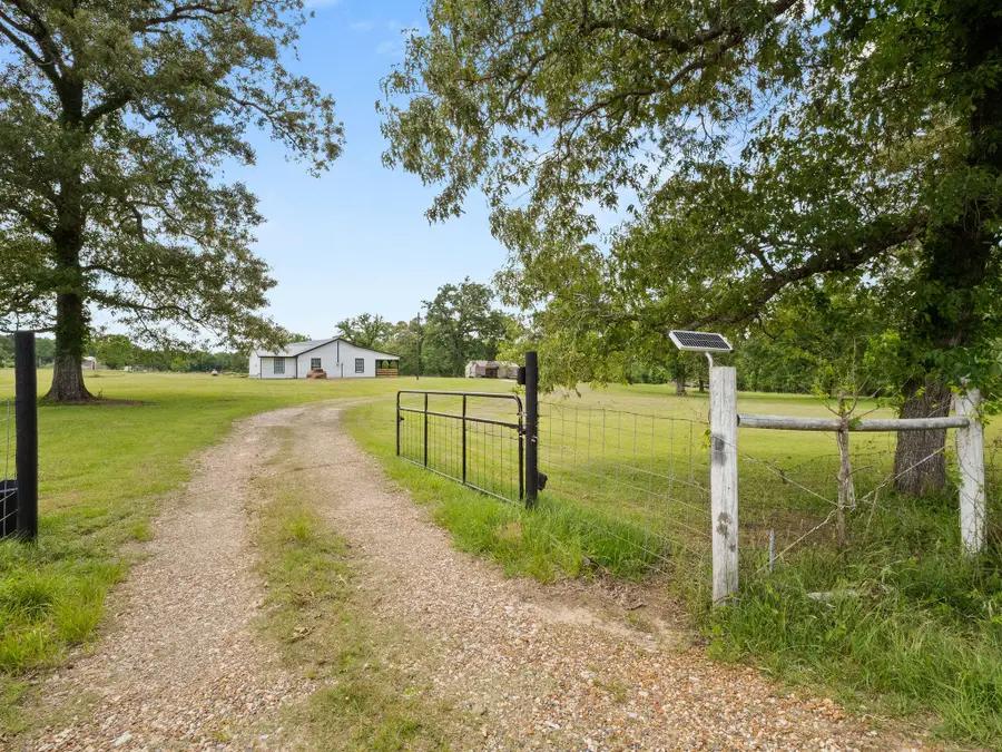 438 Billy Young, Sugartown, LA 70662 - #2