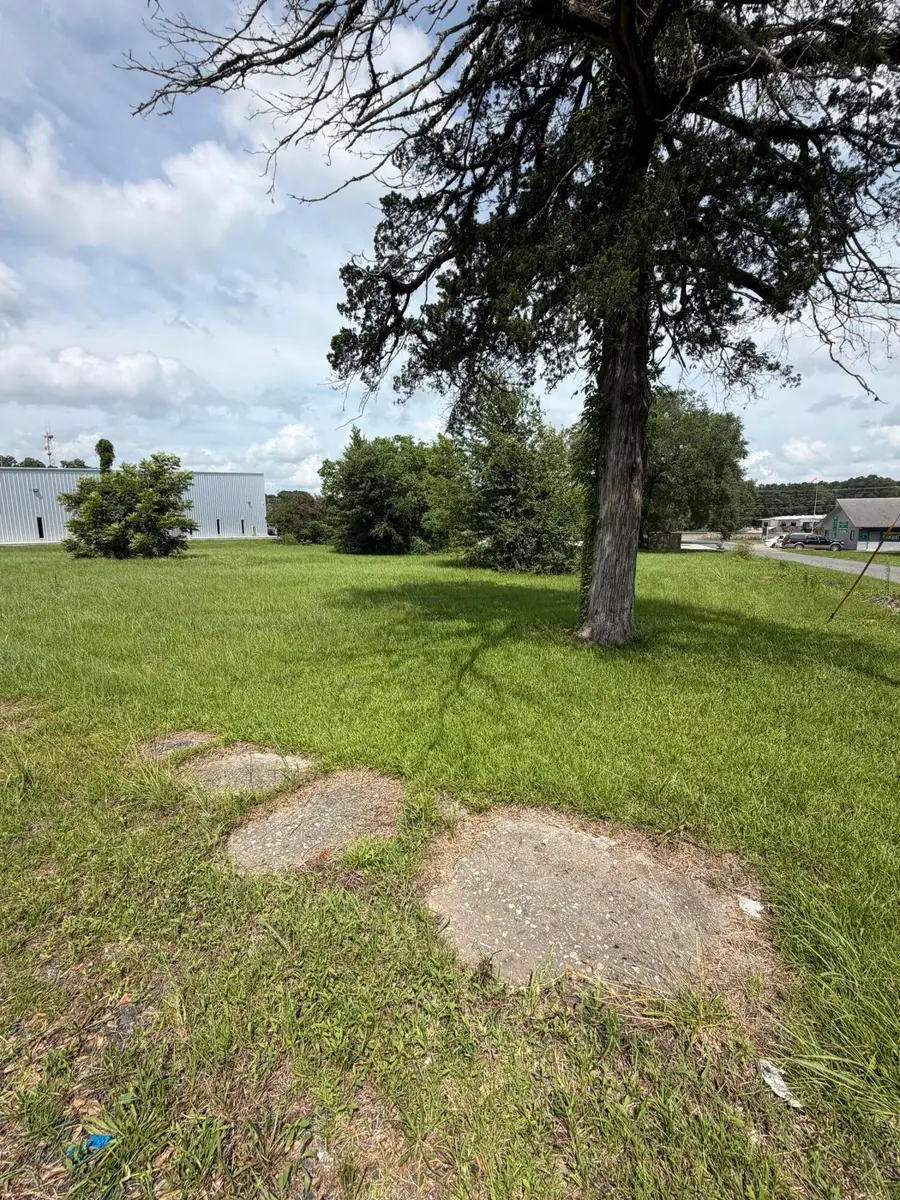 4th, Leesville, LA 71446 - #2