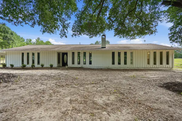 141 Sand, Leesville, LA 71446