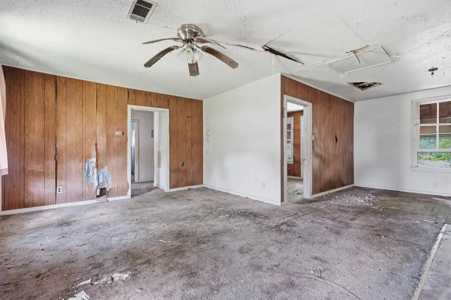 1104 John Paul Jones Ave, Leesville, LA 71446 - #3