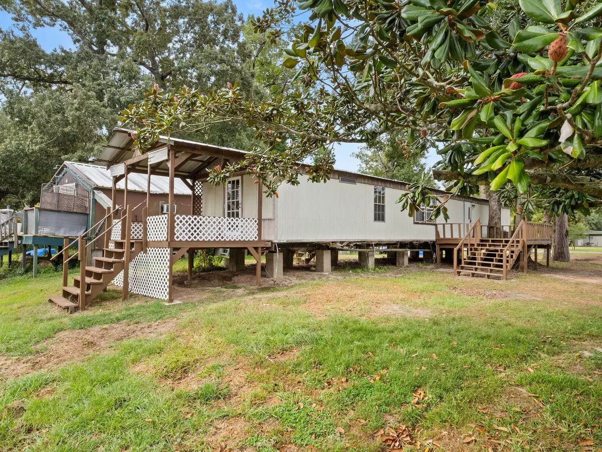 211 Harris, Deridder, LA 70634 - #1
