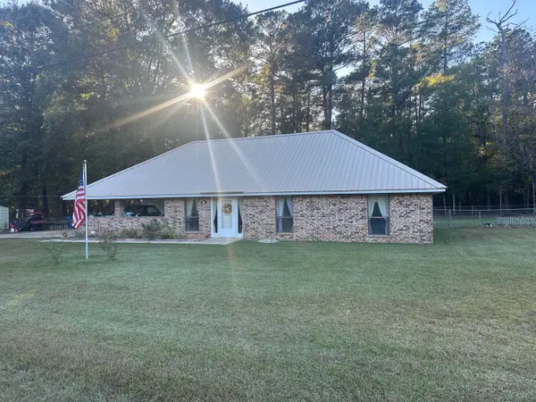 196 Lena Beth Dr, Leesville, LA 71446