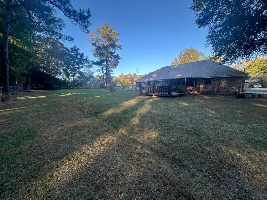 196 Lena Beth Dr, Leesville, LA 71446 - Image #3