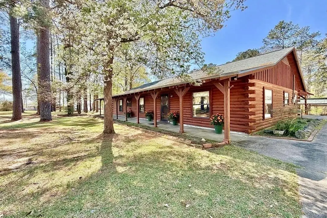 121 Calvin, Anacoco, LA 71403 - #1