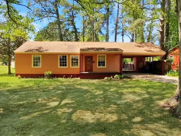 1104 Pinckney, Leesville, LA 71446