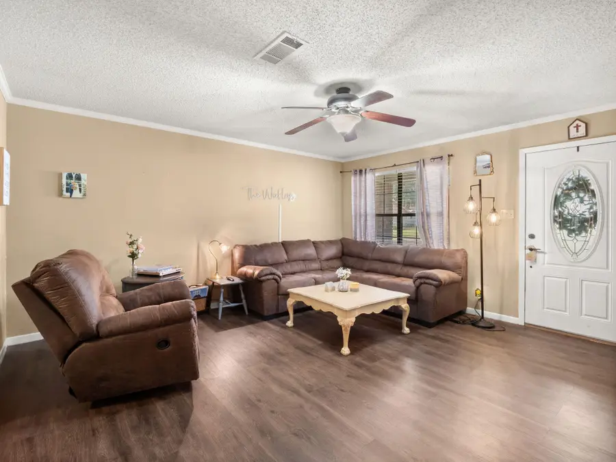 1909 Circles End, Leesville, LA 71446 - #3